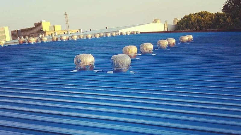 揚(yáng)州錦輝化工屋面彩鋼瓦翻新案例 揚(yáng)州錦輝化工屋面彩鋼瓦翻新案例